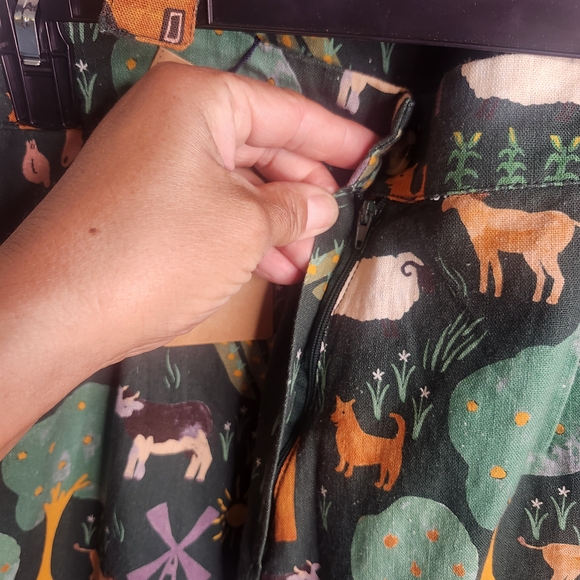 Princess Highway Green Farm Print Jumpsuit - Picture 6 of 8